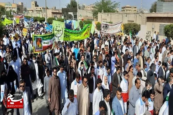 راهپیمایی ۲۲ بهمن همایش بزرگی است که جهان به آن چشم دوخته و نشانه پایبندی به مردم و آرمان های انقلاب اسلامی است