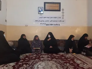 صبر خانواده شهدا عزت و اقتدار را به ارمغان آورده است
