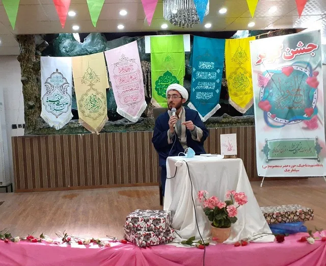 تجلیل از مادران و همسران شهدای قرچک به عنوان الگوی زنان نسل سوم