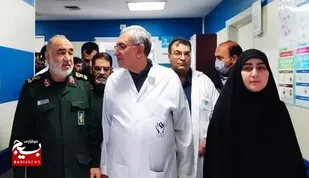 عیادت سردار سلامی و زینب سلیمانی از مجروحان حادثه تروریستی روز گذشته کرمان