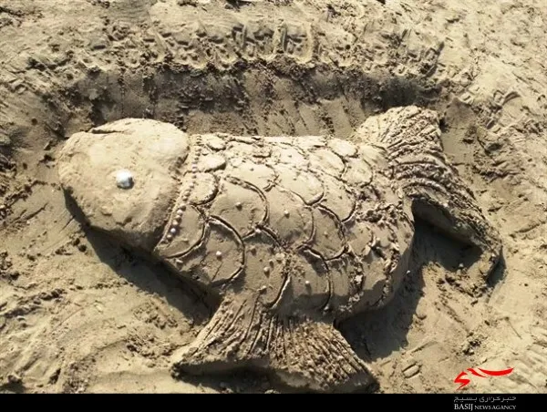 جشنواره مجسمه‌های شنی در ساحل بندر دیر برگزار شد