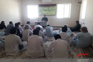 نشست بصیرتی به مناسبت هفته بسیج در زر آباد برگزار شد