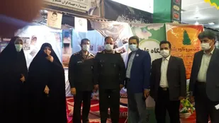 بازدید سردار پورشمسی از غرفه دستاوردهای علمی پژوهشی ناحیه روح الله یزد