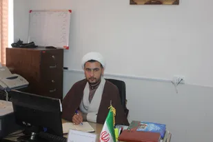 دشمن درصدد سست کردن ایمان ما است