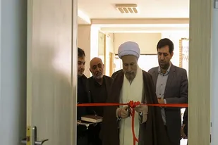 آغاز برنامه&zwnj;های گرامیداشت دهه فجر انقلاب اسلامی با افتتاح &laquo;نمایشگاه مکتب انقلاب اسلامی&raquo; در شیراز