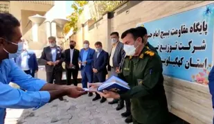 توزیع بیش از ۲۸ میلیون تومان کمک نقدی بین نیازمندان شهر سی سخت
