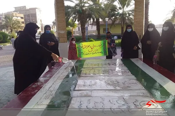 برگزاری مراسم غبارروبی مزار شهدای گمنام در شهرستان ایرانشهر