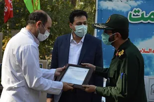 تجلیل از خادمان سلامت بیمارستان فیروز آبادی