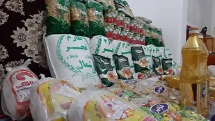 اهدای کمک های مومنانه در روستای آتشان فیروزکوه