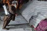 ضدعفونی معابر شهر ایرانشهر توسط بسیجیان