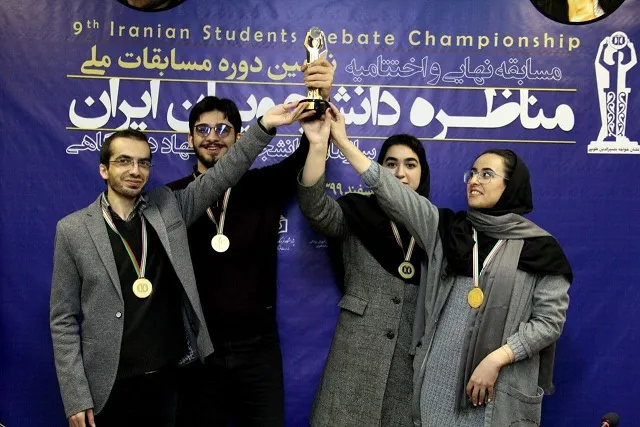 گفتگو بر مبنای اخلاق و انصاف موجب پیشرفت کشور می شود