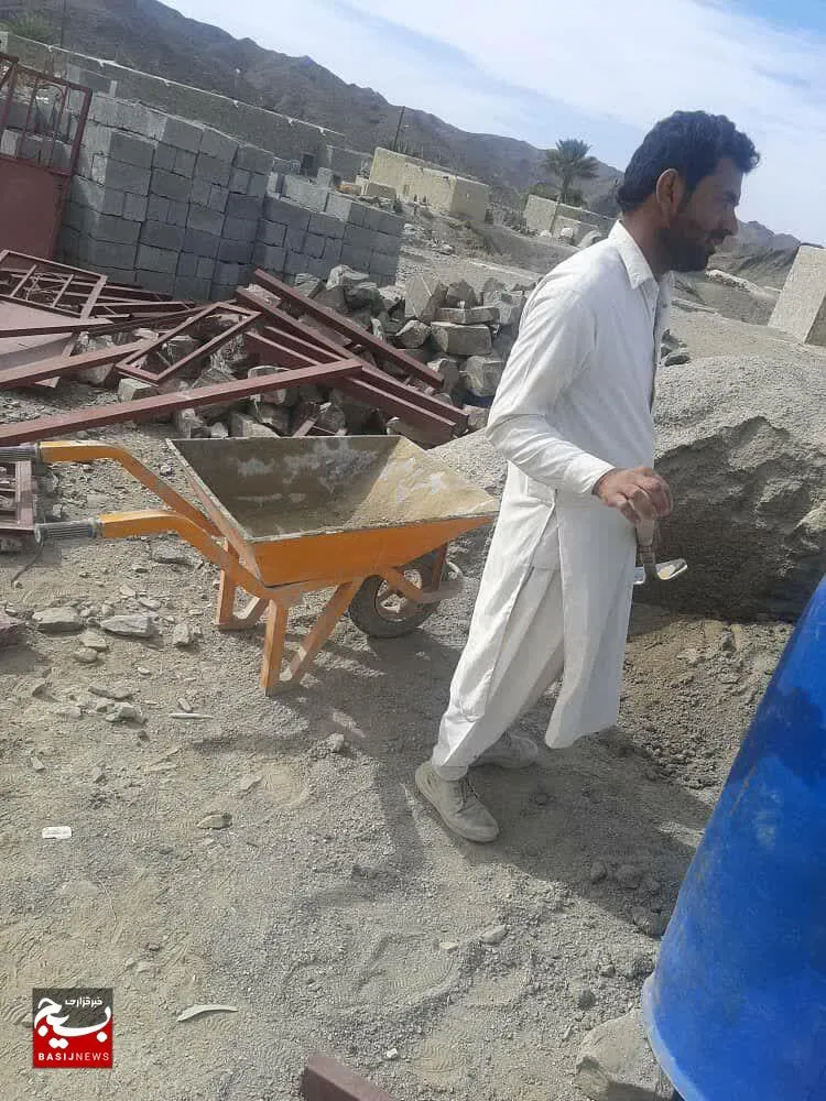 ساخت یک چشمه سرویس بهداشتی در روستای طراده