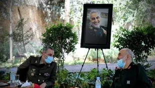 نشست فصلی وحدت و اخوت فرماندهان ارتش و سپاه برگزار شد/ ما سنگر نشینانی واحد با آرمان های مشترک در دفاع از انقلاب و میهن عزیز اسلامی هستیم