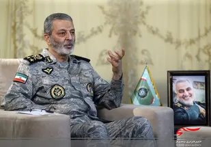 سپاه و ارتش پیام "رعایت قوانین بین المللی" به آمریکایی&zwnj;ها دادند