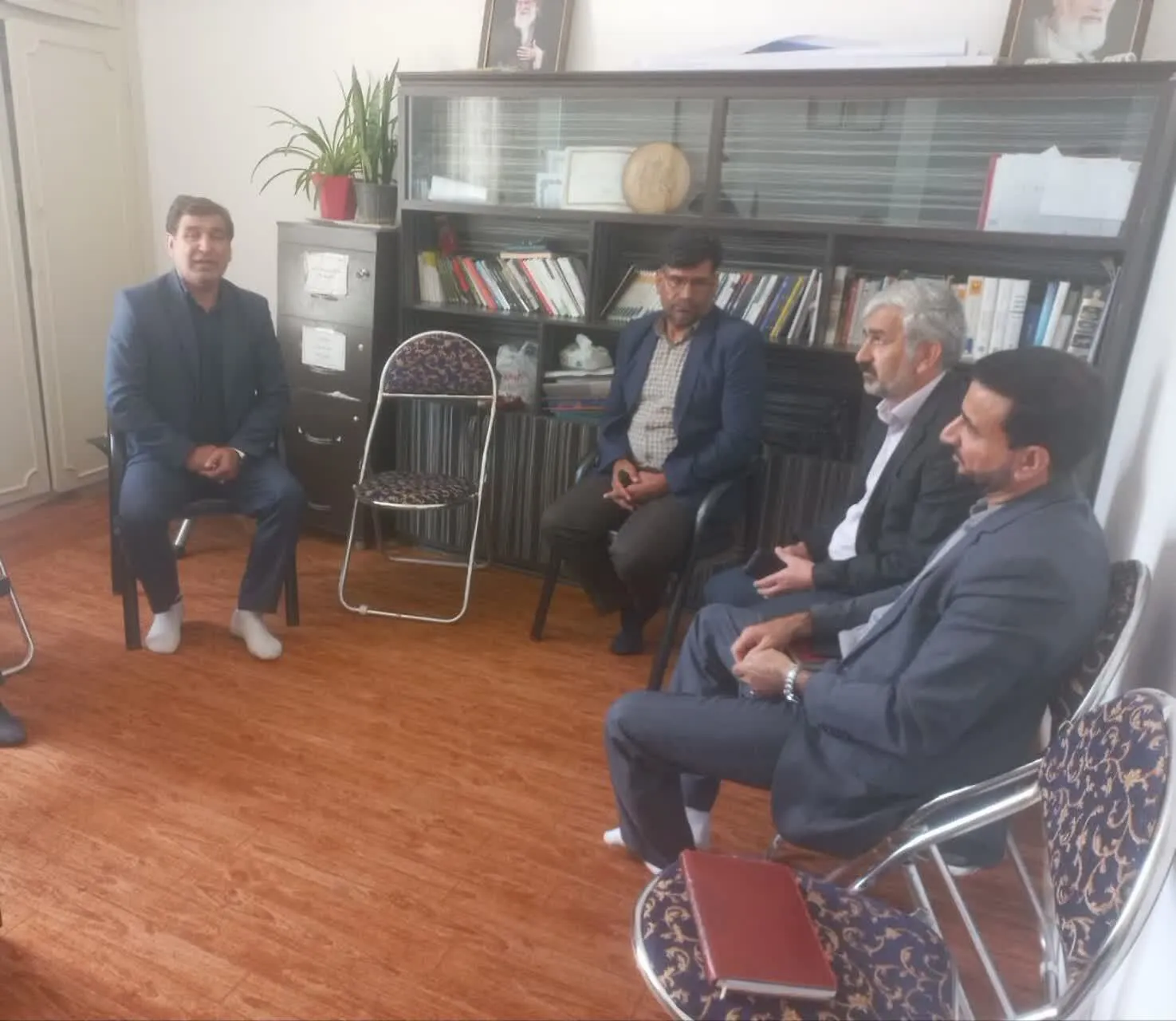 دیدار رئیس سازمان بسیج حقوقدانان استان ایلام با مسئولین بهزیستی شهرستان ایلام