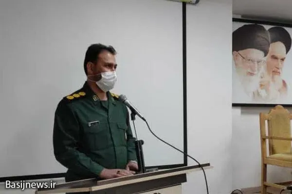 بازاریان نقش بسزایی در حفظ و حراست از انقلاب دارند