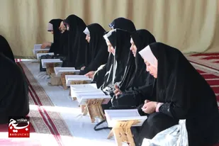 جمع خوانی قرآن کریم در ماه بندگی در زنجان