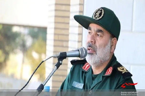 جامعه‌سازی و تمدن‌سازی از مهمترین کارکردهای آموزش و پرورش است