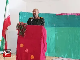 برگزاری نشست روشنگری در دبیرستان امام حسین (ع) شهرستان نیکشهر بمناسبت هفته بسیج