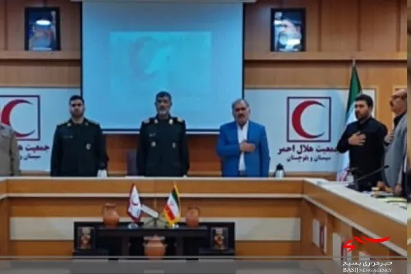 شجره طیبه بسیج بعنوان خاری در چشم دشمنان قسم خورده نظام ومایه دلگرمی وپیشرفت نظام مقدس جمهوری اسلامی ایران می باشد
