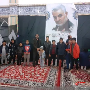 مراسم بزرگداشت سردار رشید اسلام حاج قاسم سلیمانی در روستای دزج دهاقان برگزار شد + تصاویر