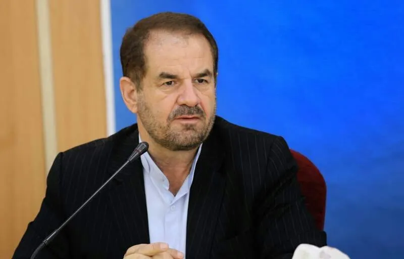 دعوت بسیج دانشجویی دانشگاه آزاد اسلامی یاسوج از استاندار / آیا احمدزاده به سوالات دانشجویان پاسخ می دهد؟