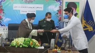 تلاش کادر درمان صحنه های دوران دفاع مقدس را تداعی می کند