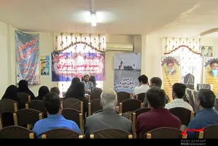 کسبه و بازاریان با اخلاق اسلامی در ارتقا بازار اسلامی کوشا باشند