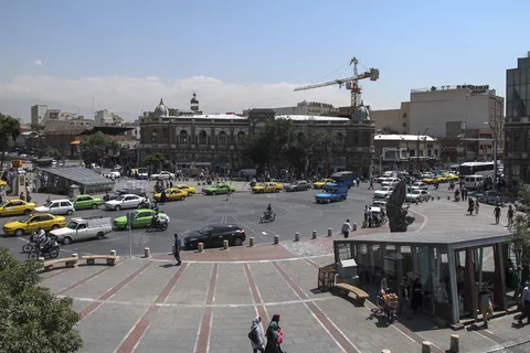 میدان حسن آباد تهران