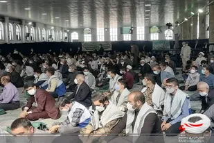 حضور بسیجیان پایگاه های مقاومت حوزه کربلا زاهدان در نماز جمعه