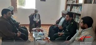 نشست مسئولین قرارگاه پیشرفت و آبادانی سپاه با آیت الله لائینی