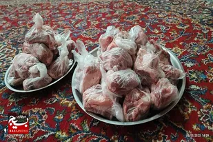 کمک های مومنانه در سرخه ادامه دارد