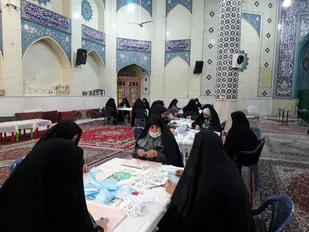 ۸ بسته معیشتی با ۷ میلیون ریال کمک نقدی بین دانشجویان نیازمند توزیع شد