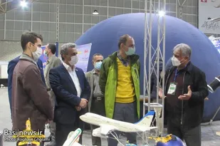 بازدید مسئولان پژوهشگاه فضایی ایران و پژوهشکده رانشگرهای فضایی از غرفه صنایع هوایی و شرکت پرواز آزاد سیمرغ