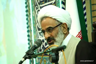 شهید سلیمانی الگوی تربیت&zwnj;یافتگان مکتب عاشوراست/ از مقابله با استکبار خسته نمی&zwnj;شویم