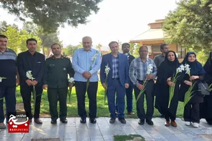 تجدید میثاق اهالی رسانه ملایر با شهدا به مناسبت هفته خبرنگار
