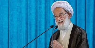 مشکلات مردم ناشی از نادانی و سستی مسئولان مربوطه است