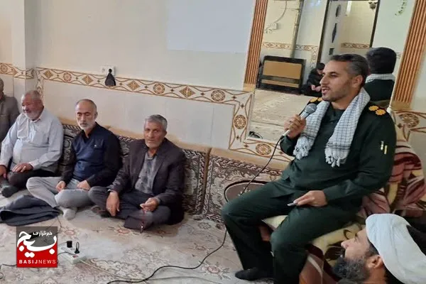 وظیفه امروز بسیجیان جهاد تبیین است