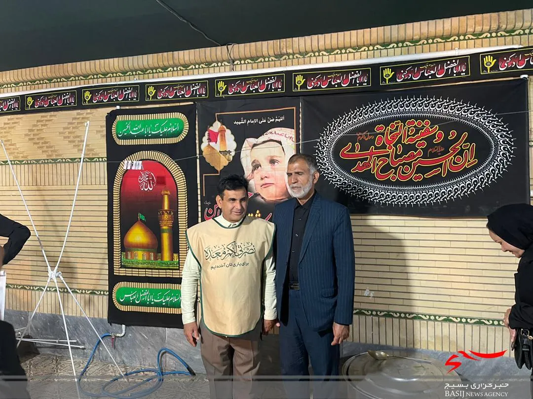 طبخ و توزیع 2 هزار ظرف حلیم در زاهدان