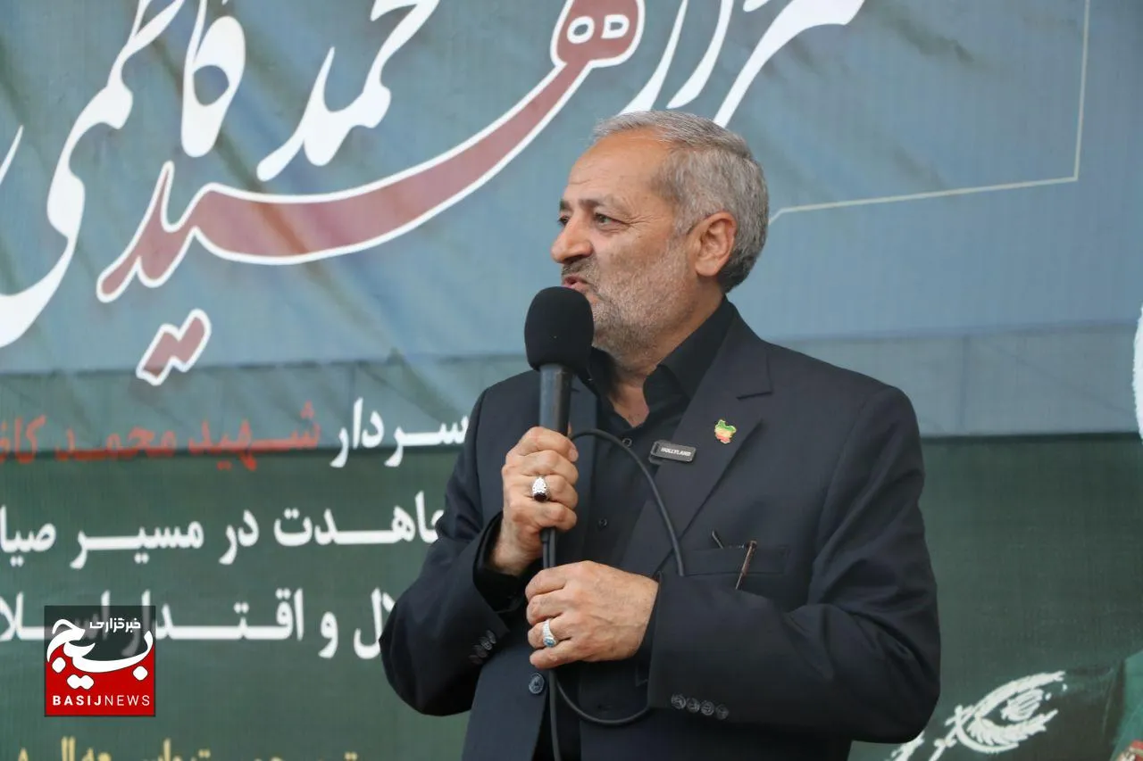 دانش‌آموزان باید شهدا را به عنوان الگوی زندگی خود بشناسند