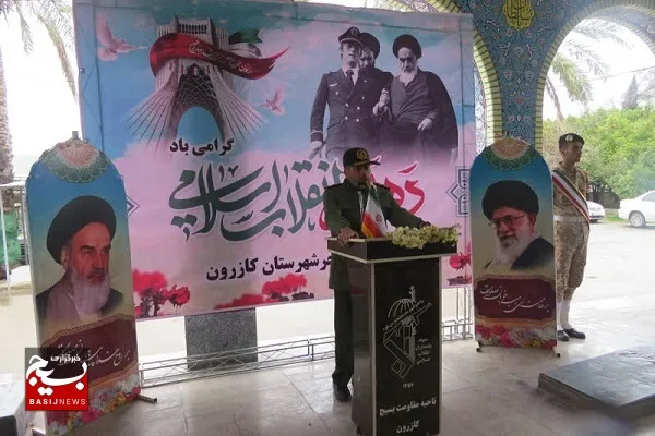 جهاد تبیین بیان دستاورد‌های انقلاب به نسل جدید می‌باشد/برای دفاع از انقلاب همه ایستاده ایم