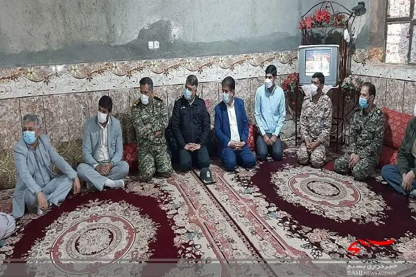 دیدار با دو رزمنده بسیجی در هیرمند