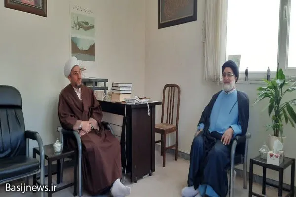 دیدار مسئول نمایندگی ولی فقیه در سپاه انصارالحسین(ع) همدان با امام جمعه تویسرکان