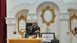 نقش هنر و هنرمندان در ترویج فرهنگ دفاع مقدس بی&zwnj;بدیل است