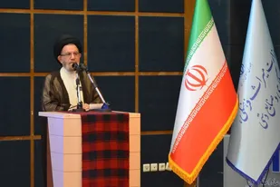 تاکید نماینده ولی&zwnj;فقیه در استان بر توسعه زیرساخت&zwnj;های گردشگری در لرستان