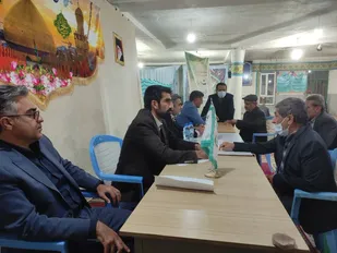 خدمات مشاوره ای حقوقی و قضایی رایگان به مردم در یاسوج ارایه شد + ( تصاویر)