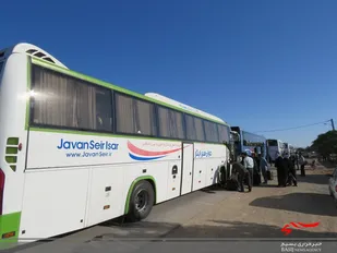 کاروان راهیان نور شهرستان نطنز به مناطق عملیاتی غرب کشور اعزام شد