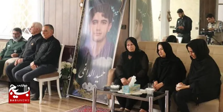 گفت‌وگو با برادر شهید «خوش غیرتِ» سبزواری/حفظ حرمت ناموس مردم، خط قرمز «حمیدرضا» بود