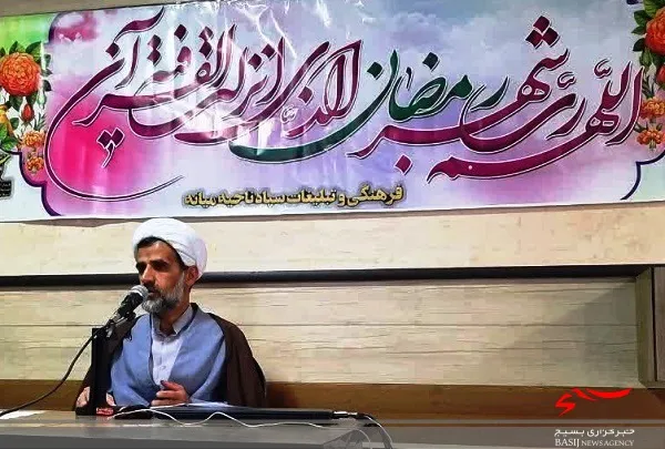 هیچ مکتبی جز مکتب قرآن نمی تواند سعادت بشر را تامین و تضمین کند